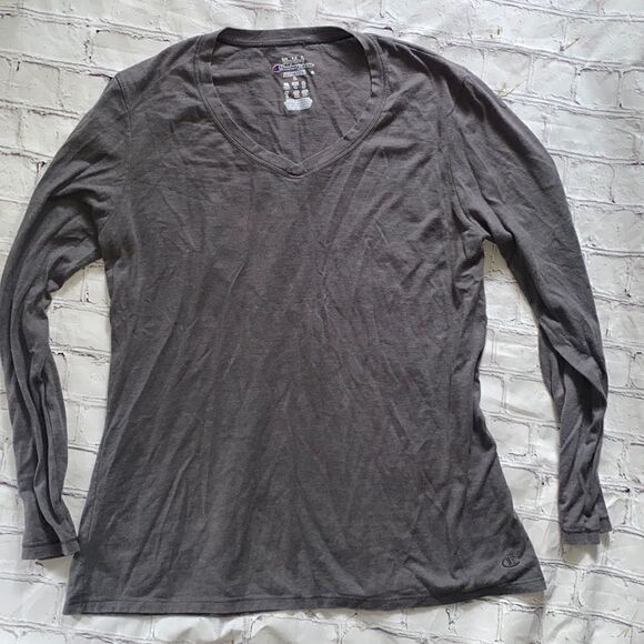 Champion Long Sleeved Shirt  - Picture 1 of 4